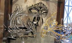 The Beautiful Venetian Masks of Epcot's La Gemma Elegante