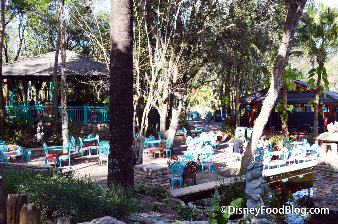 Flame Tree Barbecue Seating