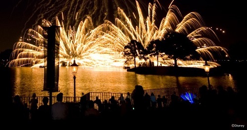 Spectacular fireworks during IllumiNations