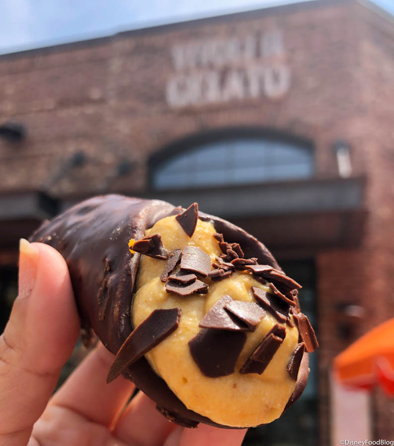 Up Close With The Pumpkin Cannoli