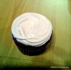 red_velvet_cupcake.inline.jpg