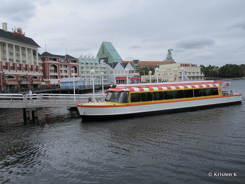 Take a Cruise Around Crescent Lake To The Theme Park