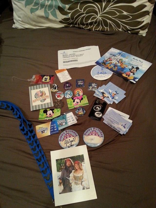 some pins and random things I found cleaning :)