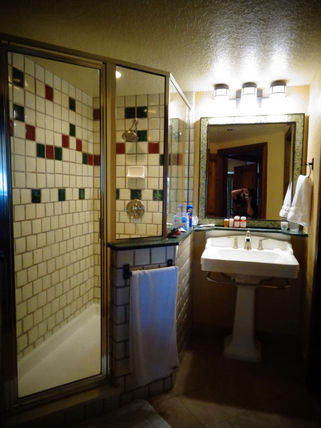 bathroom1.jpg