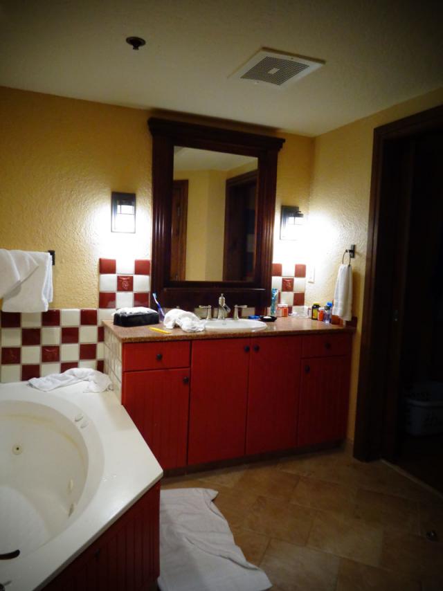 bathroom2.jpg