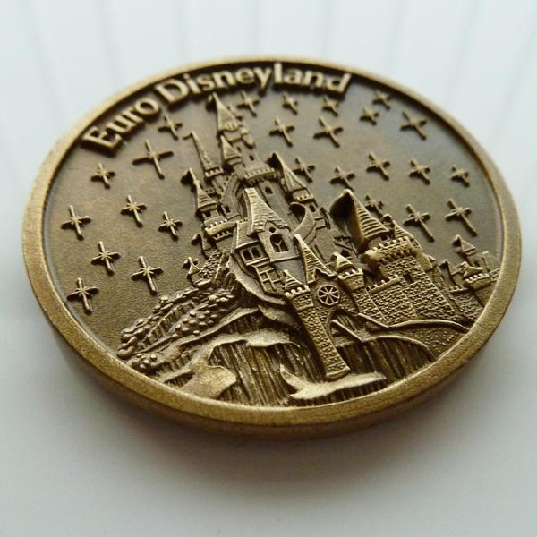 eurodisney_coin.jpg