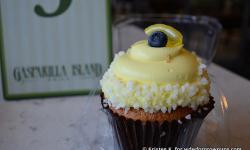 Lemon Bluberry Cupcake at the Gasparilla Island Grill