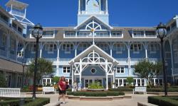 5 Reasons Why We Love the Yacht Club and Beach Club Resorts