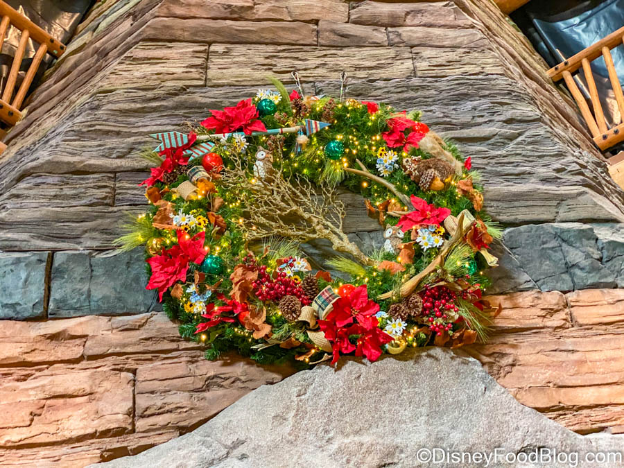 Wreath Above The Grand Canyon Strata Fireplace